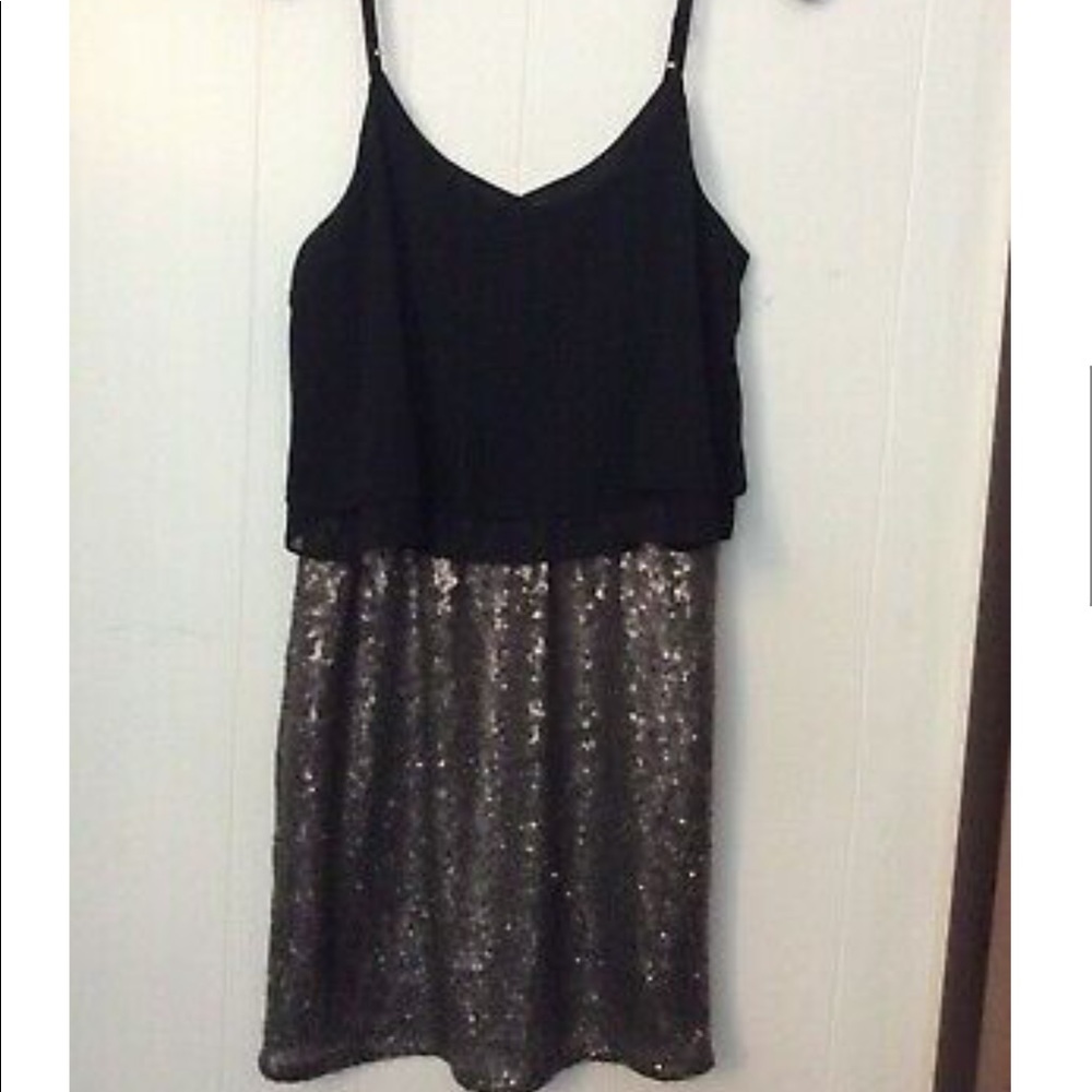 New DOUBLE ZERO Black Sheer Silver Sequin DRESS L